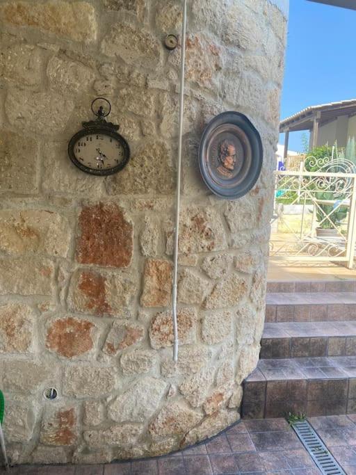 Frenki Apartment By The Sea Siviri Ngoại thất bức ảnh